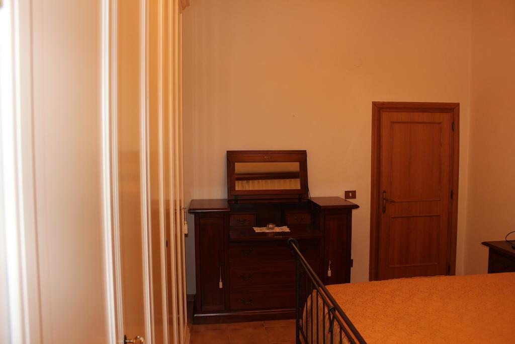 Apartament Il Vecchio Cipresso San Gimignano Pokój zdjęcie